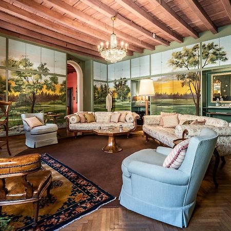 بيرغامو Foresteria Di Palazzo Radici المظهر الخارجي الصورة