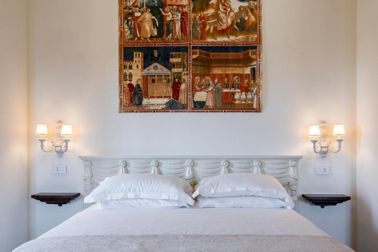بيرغامو Foresteria Di Palazzo Radici المظهر الخارجي الصورة