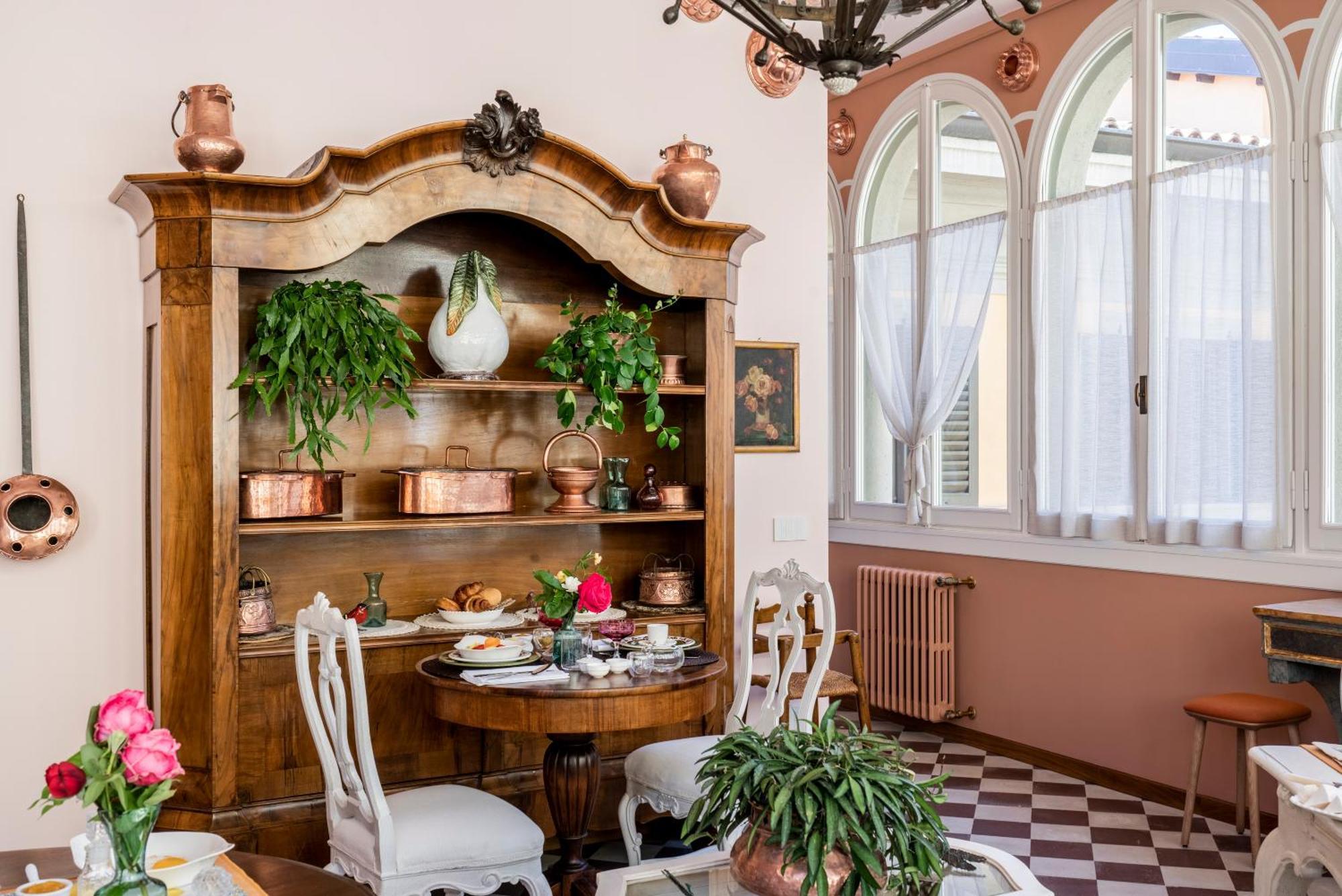 بيرغامو Foresteria Di Palazzo Radici المظهر الخارجي الصورة